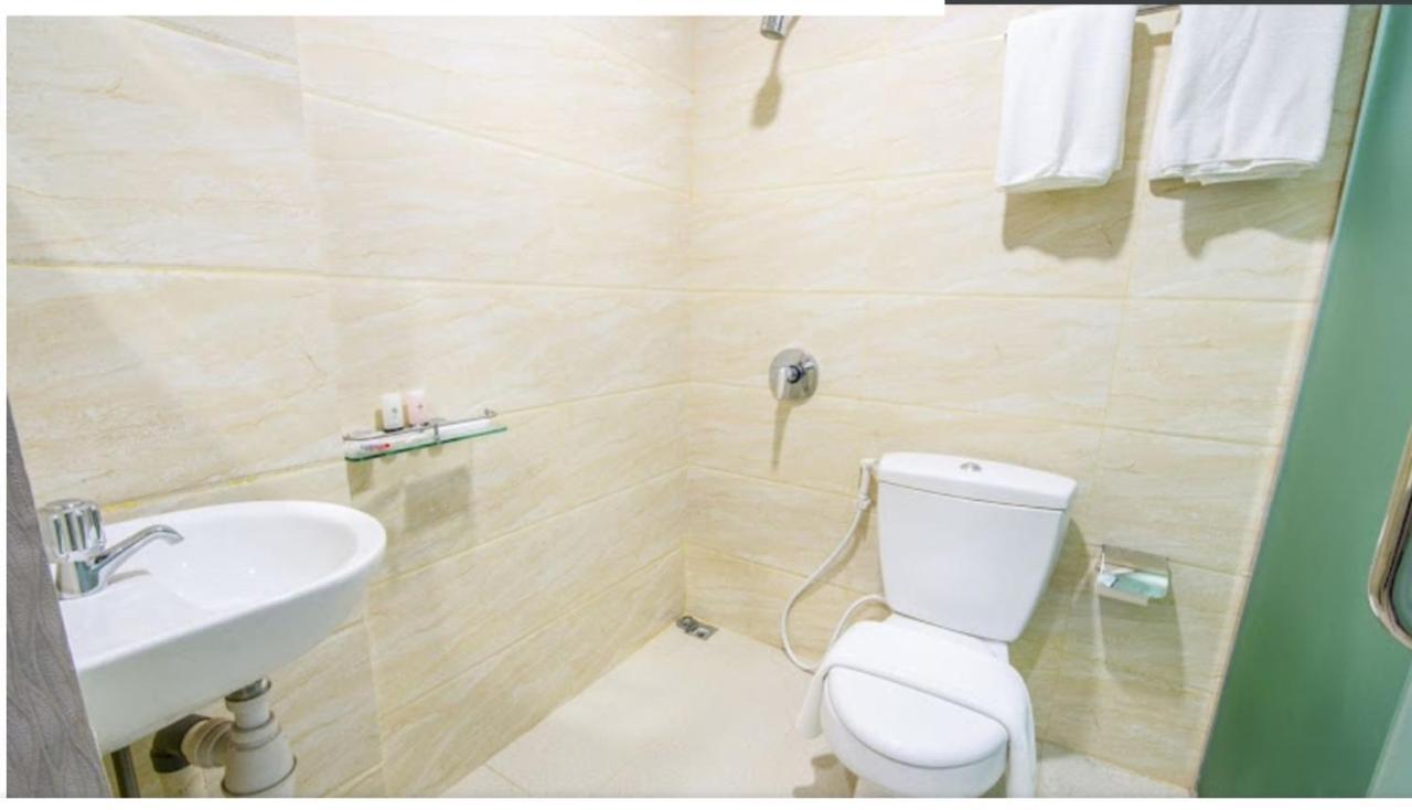 Osaka Hotel Batam Nagoya Eksteriør bilde